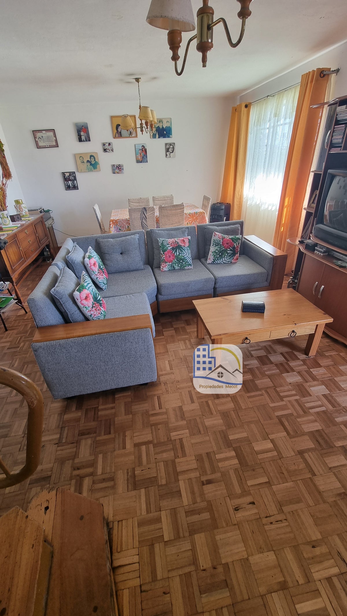 Se vende  casa 2 pisos, regularizada en Sector Gran Vía! 🏡✨ Cerca Universidad Católica del Norte.