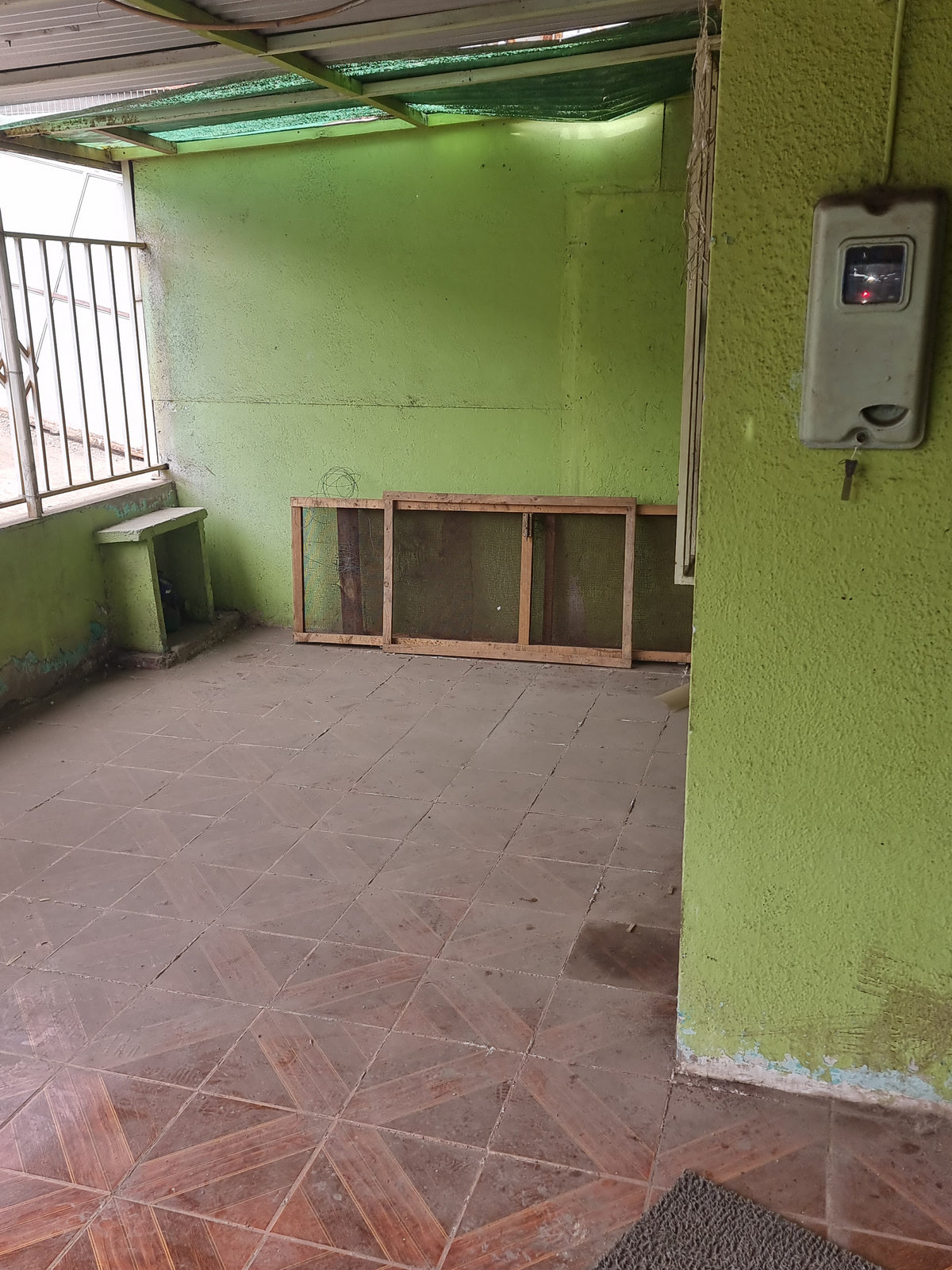 Se vende propiedad con Patio Grande,  en Sector Norte, cerca de Sodimac Constructor y Estación de Bencina Stop (ex Petrobras)