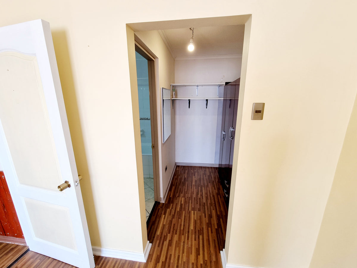 Arriendo Departamento Amplio 82 m² – 2D 2B con Estacionamiento | Sector Central – Calle Caracoles