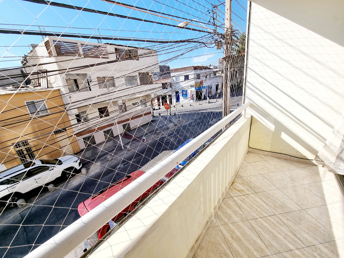 Arriendo Departamento Amplio 82 m² – 2D 2B con Estacionamiento | Sector Central – Calle Caracoles