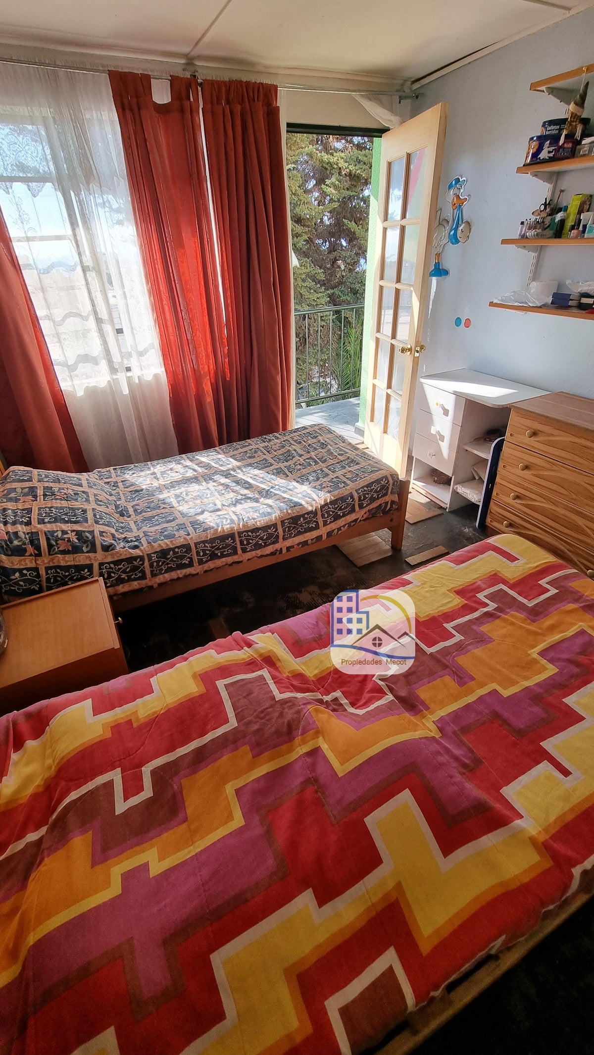 Se vende  casa 2 pisos, regularizada en Sector Gran Vía! 🏡✨ Cerca Universidad Católica del Norte.