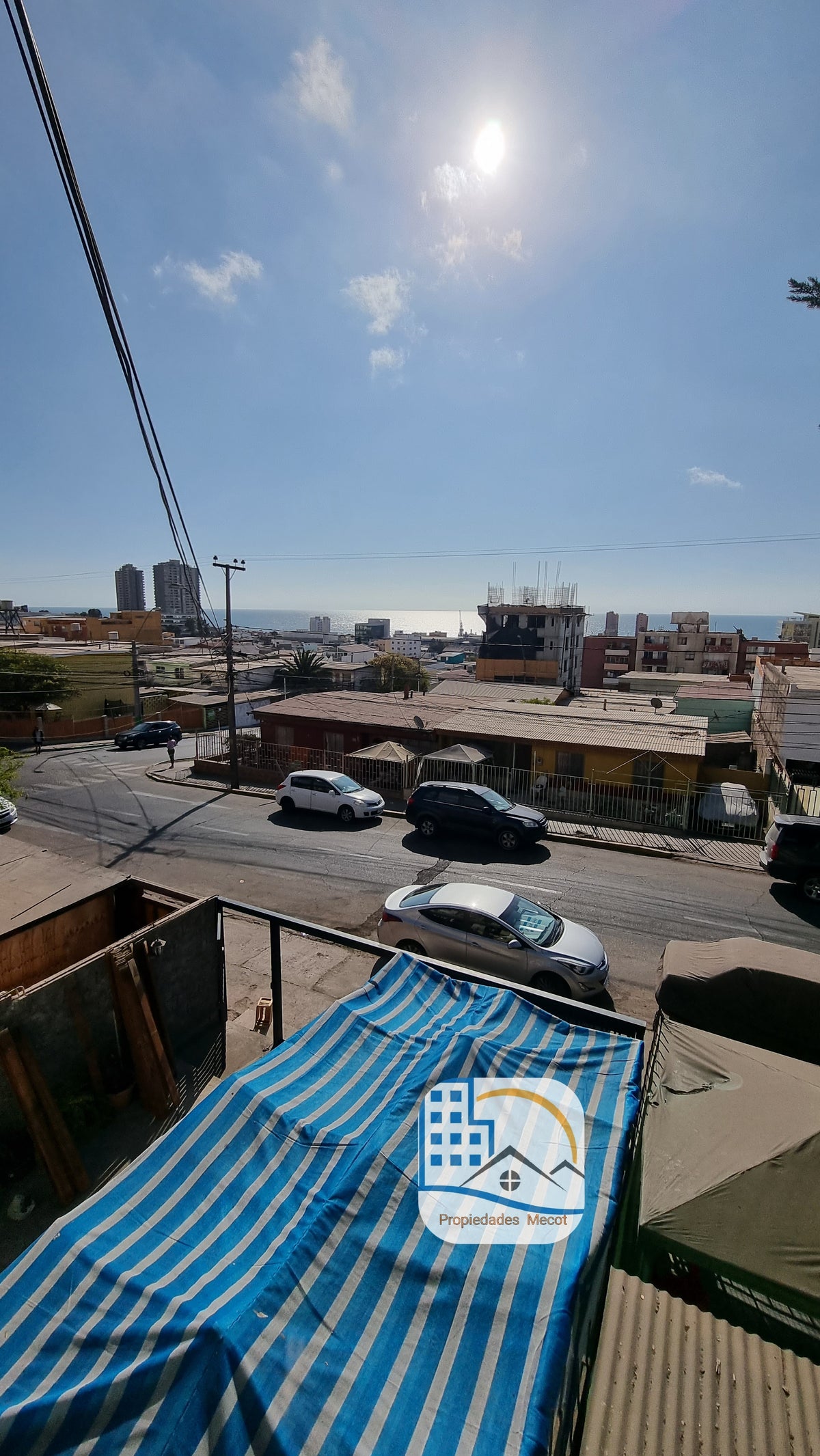 Se vende  casa 2 pisos, regularizada en Sector Gran Vía! 🏡✨ Cerca Universidad Católica del Norte.