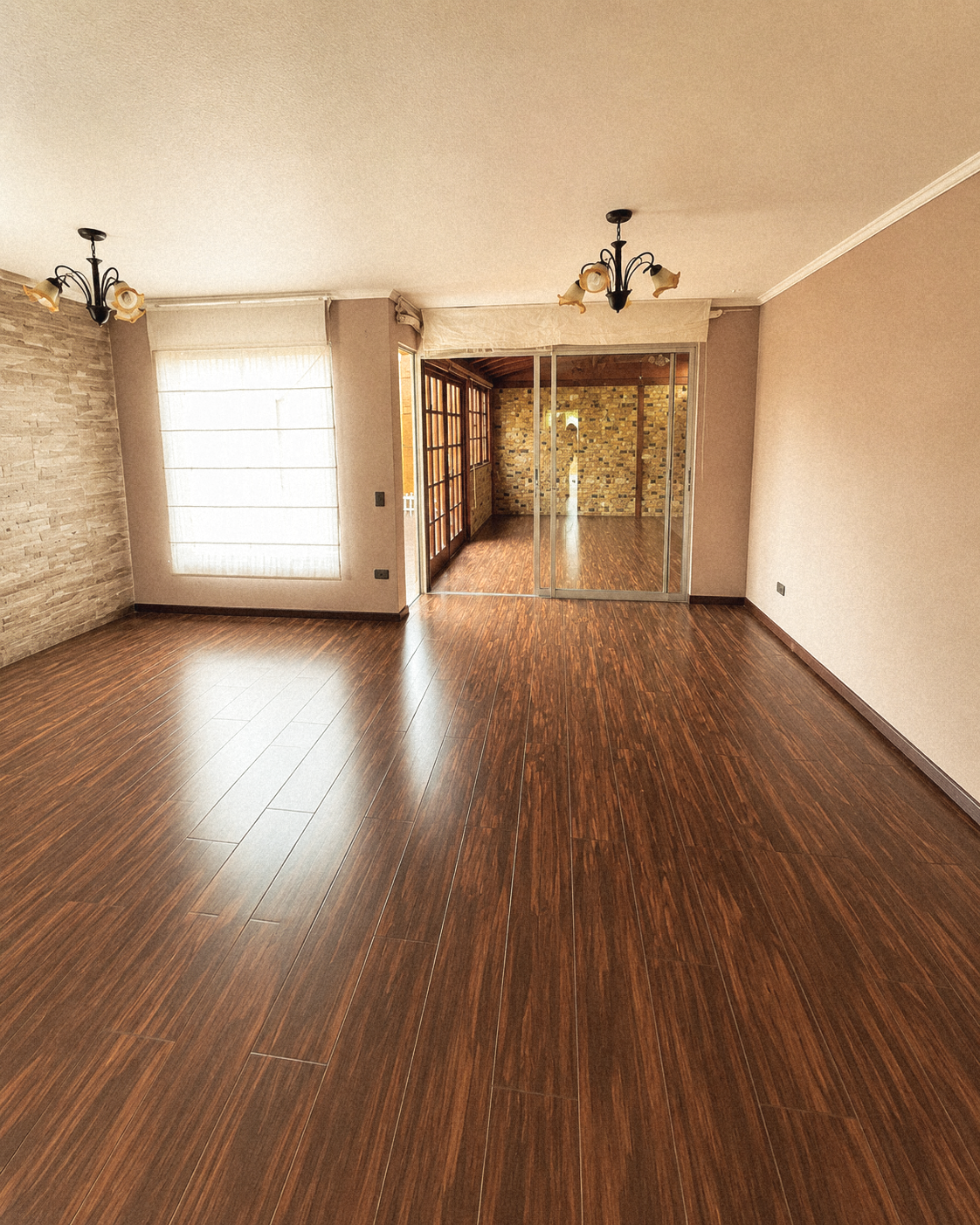 Casa en Venta Condominio Esparta | 4 Dormitorios | 137,87 m² Construidos |  Estacionamiento | 6.500 UF | Antofagasta