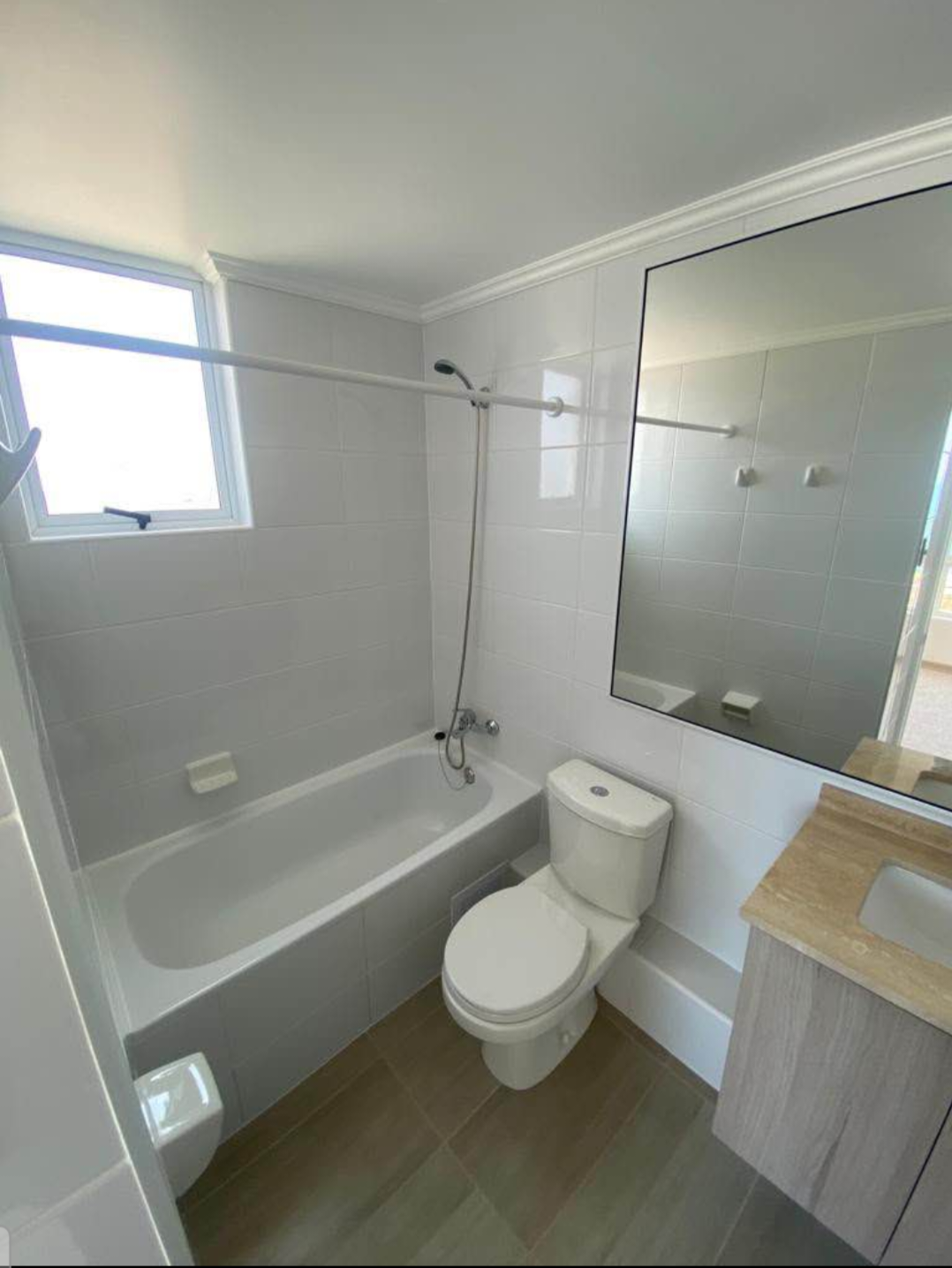 Departamento en Arriendo Edificio Vista Horizonte | 2 Dormitorios | 2 Baños en Suite | Vista al Mar | Estacionamiento | Bodega | GC Incluidos | $710.000 | Antofagasta